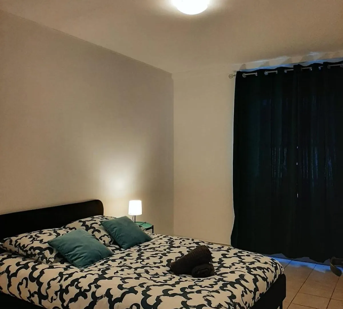 Apartament Le Beau 25 Republique Montauban 0*,  Francja
